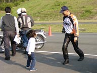 親子バイク教室（バイクジャーナリスト柏秀樹さんと）