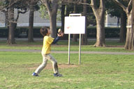 砧公園で野球